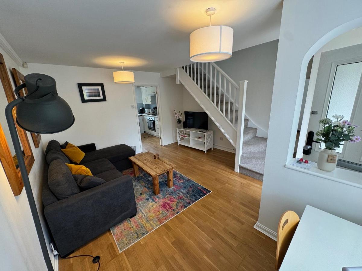 Your Twickenham Nest Near The Stadium - B&B Twickenham