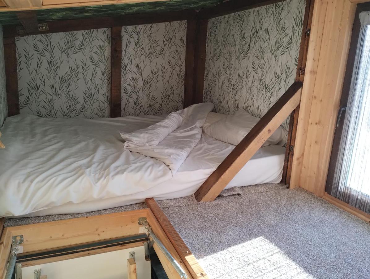 Căsuța din CRAI - B&B Zărneşti