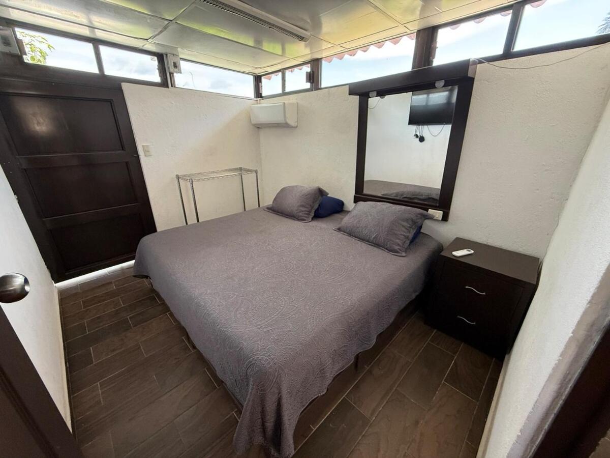 SUITE CLIMATIZADA Y EQUIPADA Zona Dorada Tuxtla - B&B Tuxtla Gutiérrez