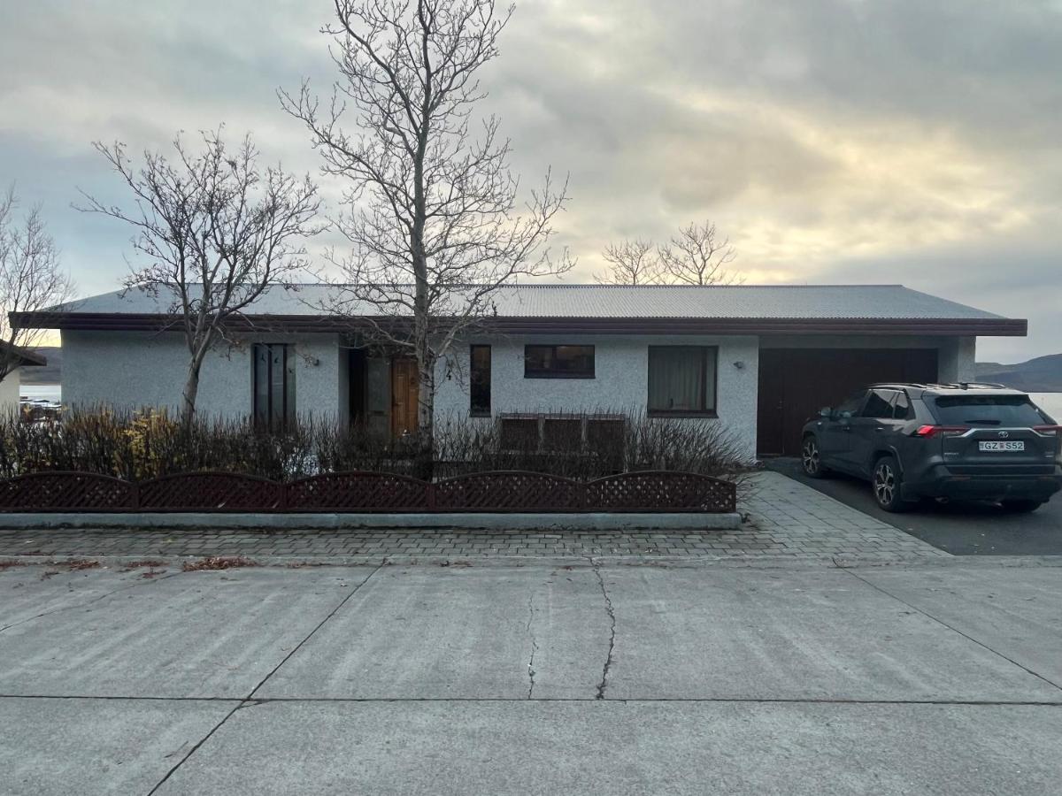 Sigtún 4 - Ferienwohnung Patreksfjörður