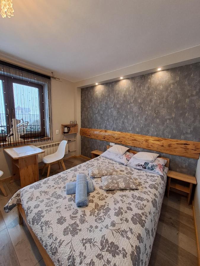 Camera Matrimoniale con Balcone