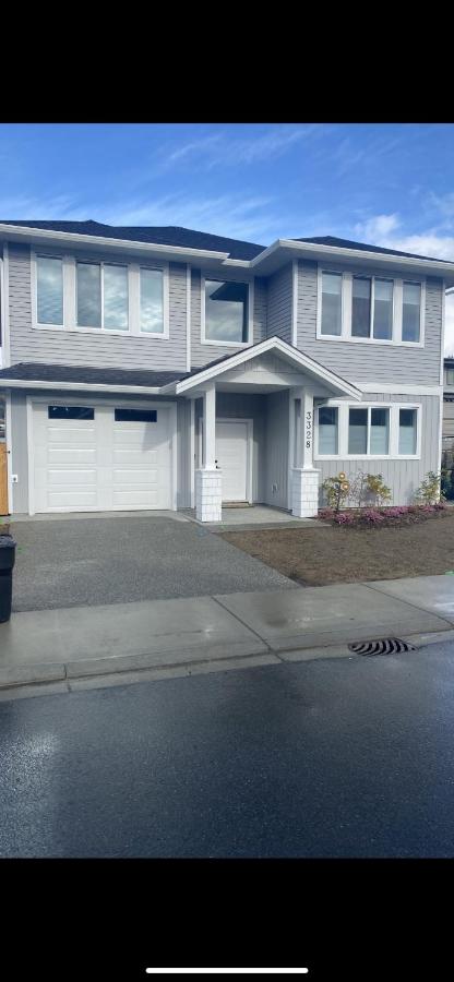 Adorable 1 Bedroom Suite- a skip to Galloping Goose - B&B Victoria