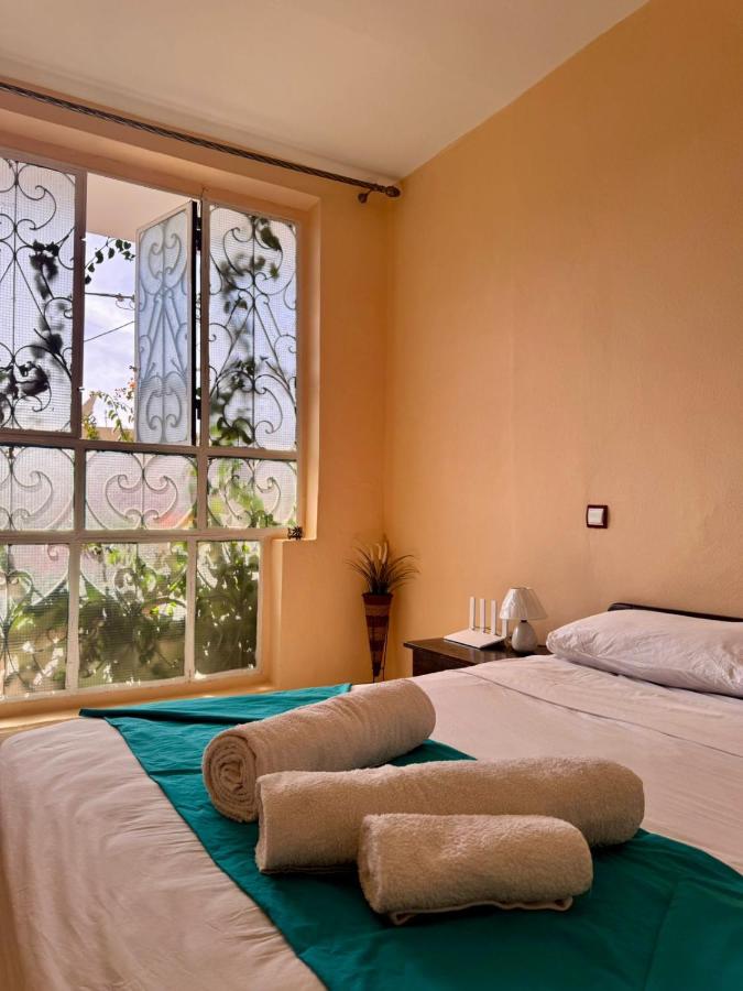 APT à 10 min de la Plage, du Centre et du Palais - WIFI Haut Débit et Parking Gratuit - B&B Agadir