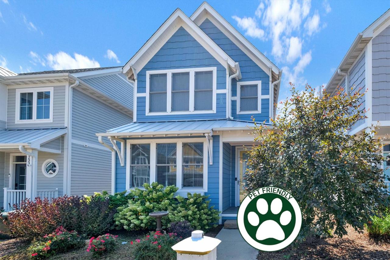 Zuzu's Petals - B&B Ottawa