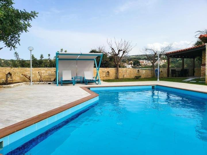 villa agnanti 'Marina' - Ferienwohnung Skouloúfia