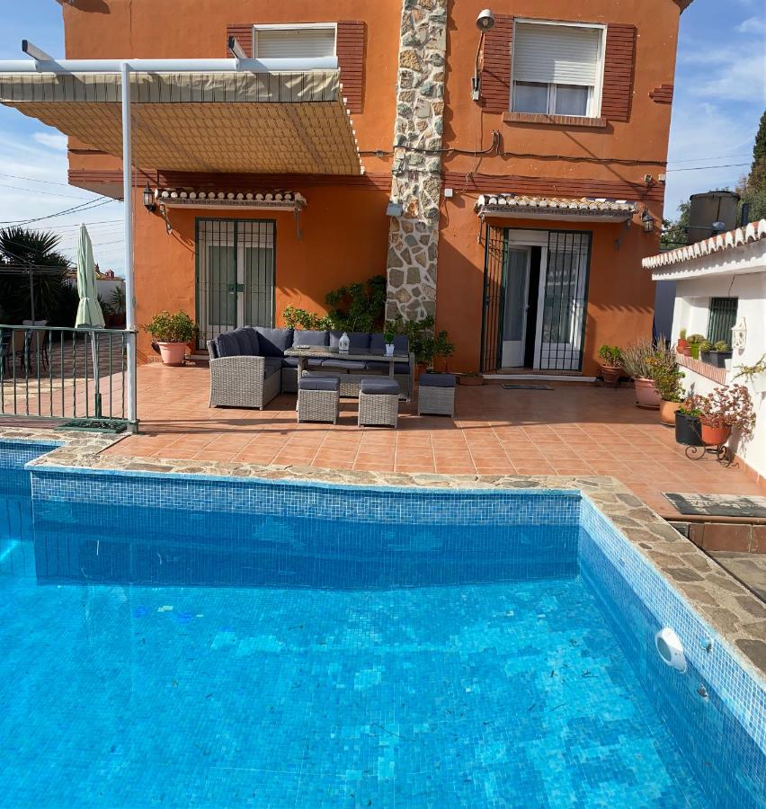 VILLA HUETOR , Piscina y barbacoa privada - B&B Huétor Vega