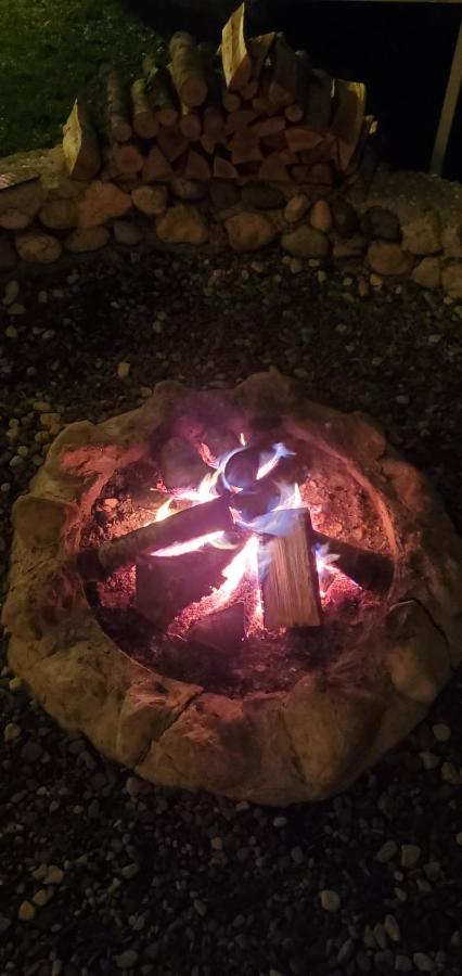 Vilat Pllumaj - B&B Gropat e Selcës