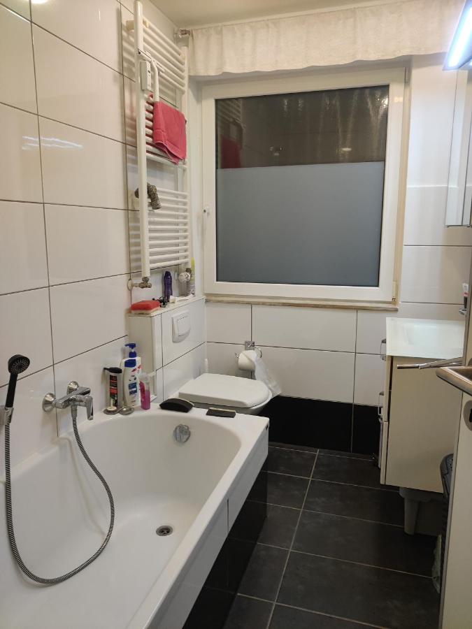 Einzelzimmer in einer Zweier-Wohngemeinschaft - B&B Bückeburg