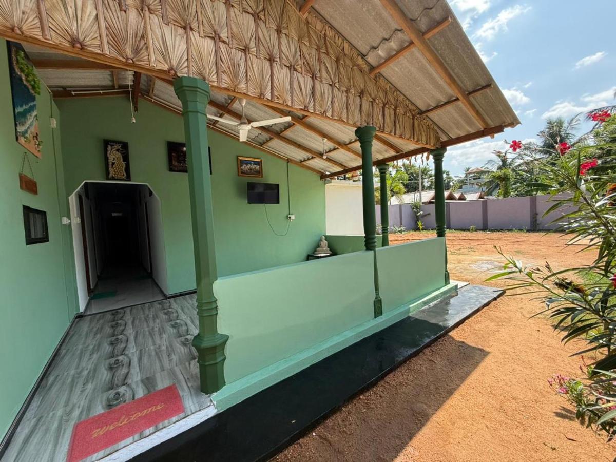 Trikon Villaa - B&B Trincomalee