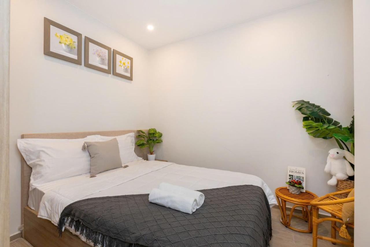 Three-Bedroom Apartment with Ocean View