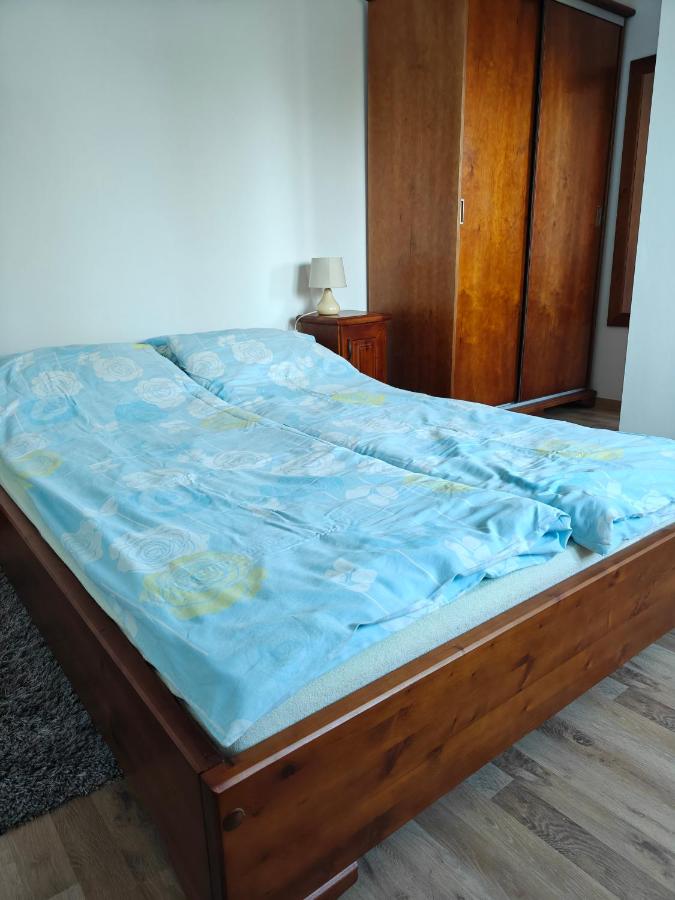 Camera Matrimoniale Deluxe (2 Adulti + 1 Bambino) 