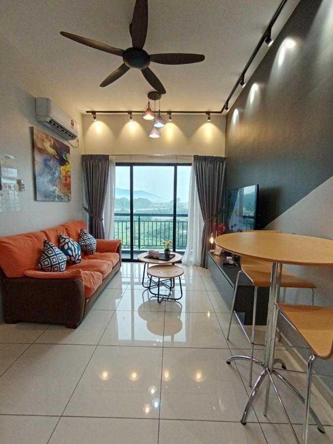 Belle Vue Infinity Suites l The Horizon Ipoh l by Grab A Stay l 1-8pax - Chambres d'hôtes Ipoh