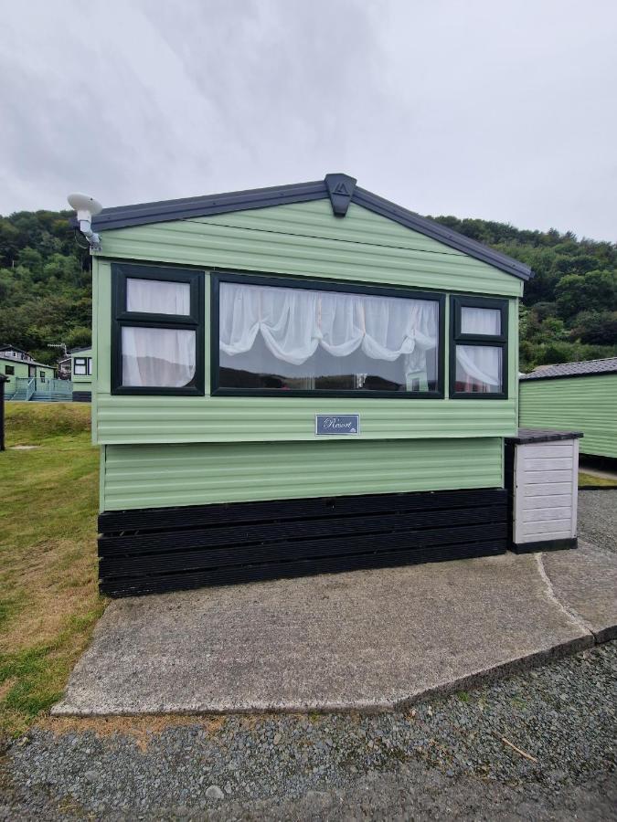Stunning Pet Friendly 2 bed StaticCaravan in Clarach Bay 2017 model - Bed and Breakfast Aberystwyth