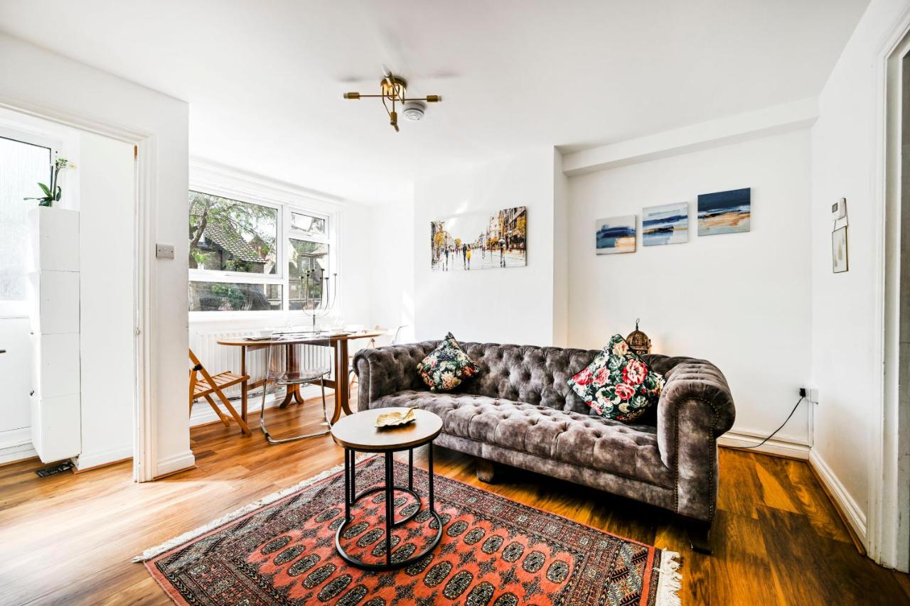 Riverside 1 bed Flat in the Heart of Kingston - Chambres d’hôtes Kingston-upon-Thames