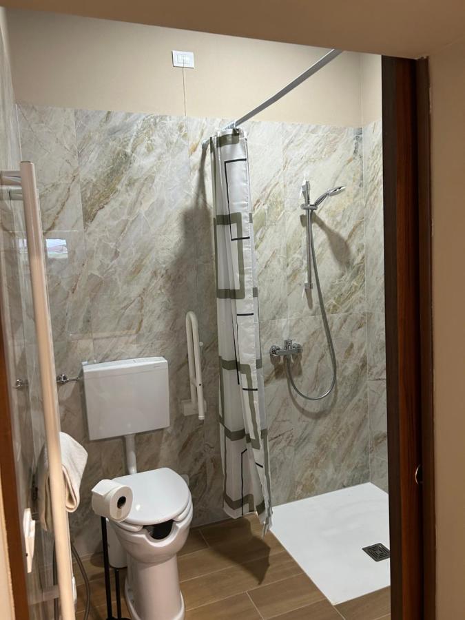 Twin Room with Private Bathroom