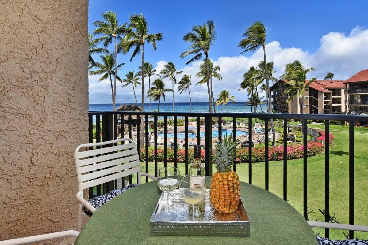 Papakea K306 · PK K306 Remodeled Condo Ocean Views Heated Pools - B&B Kahana