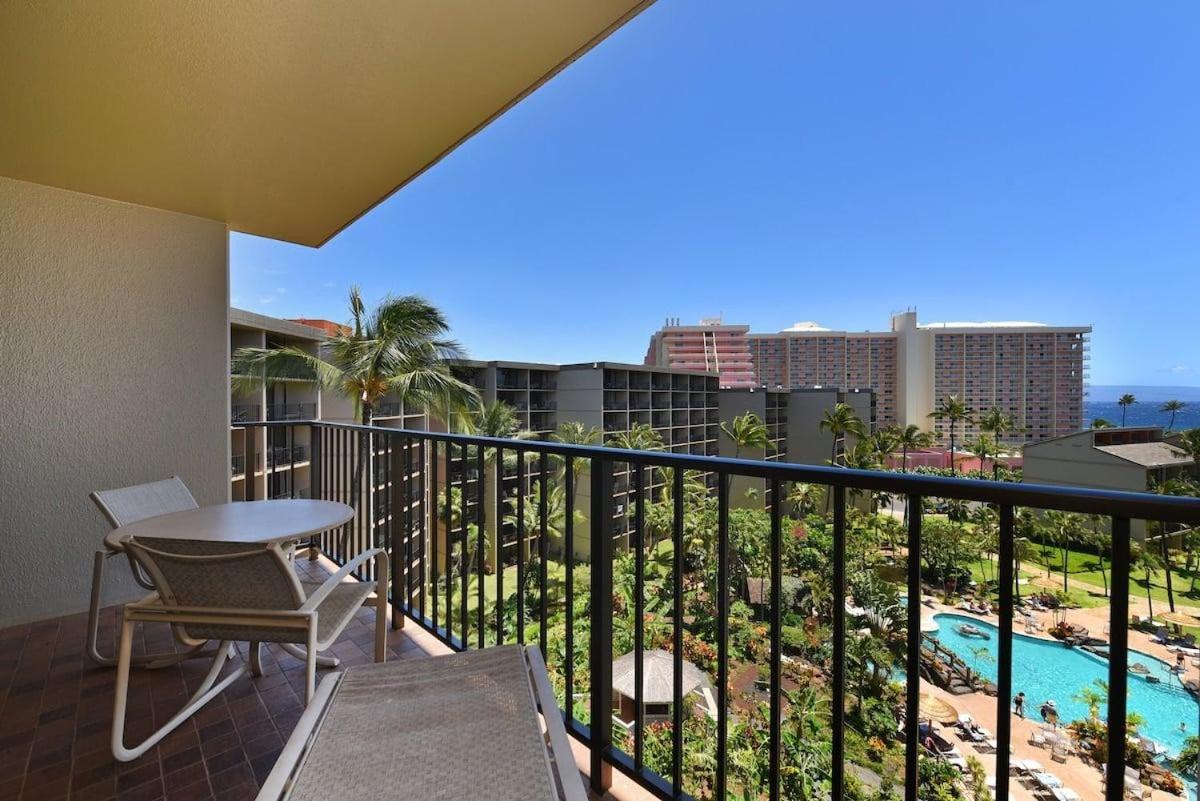 Kaanapali Shores 819 · KS 819 Spacious 1BD with Ocean Views & Ce - B&B Kahana