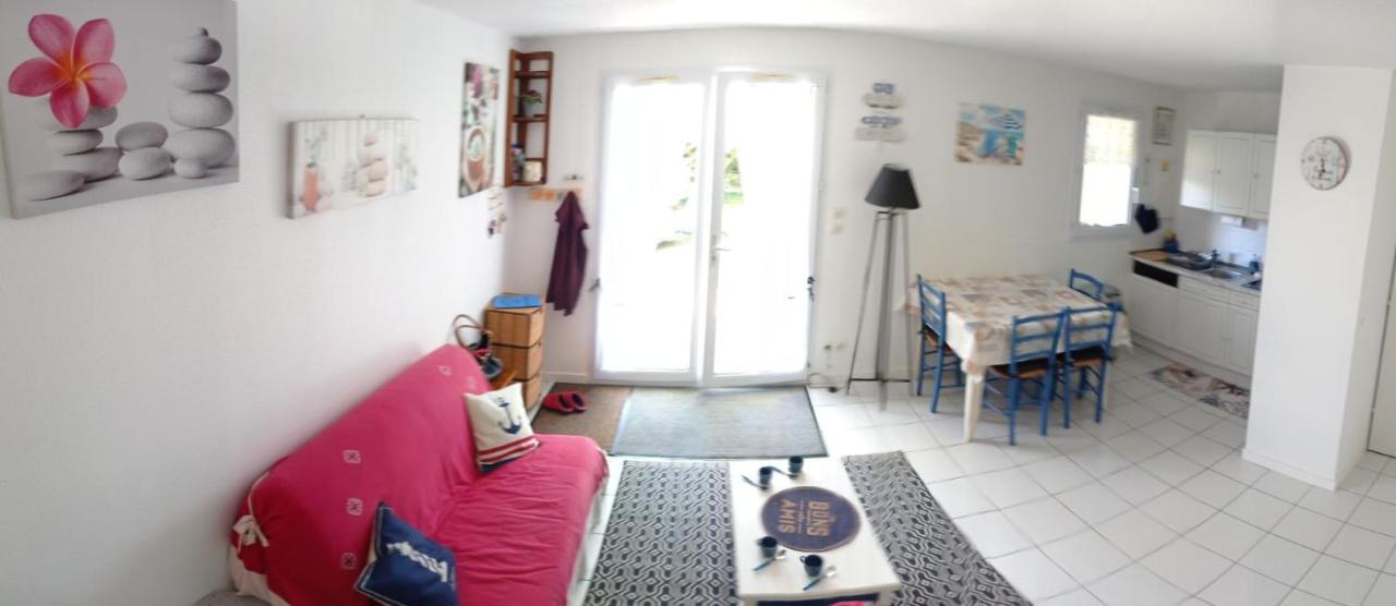 Charmante Maison Bord de Mer avec Piscine et Tennis 5-P - Chambres d'hôtes Saint-Vincent-sur-Jard