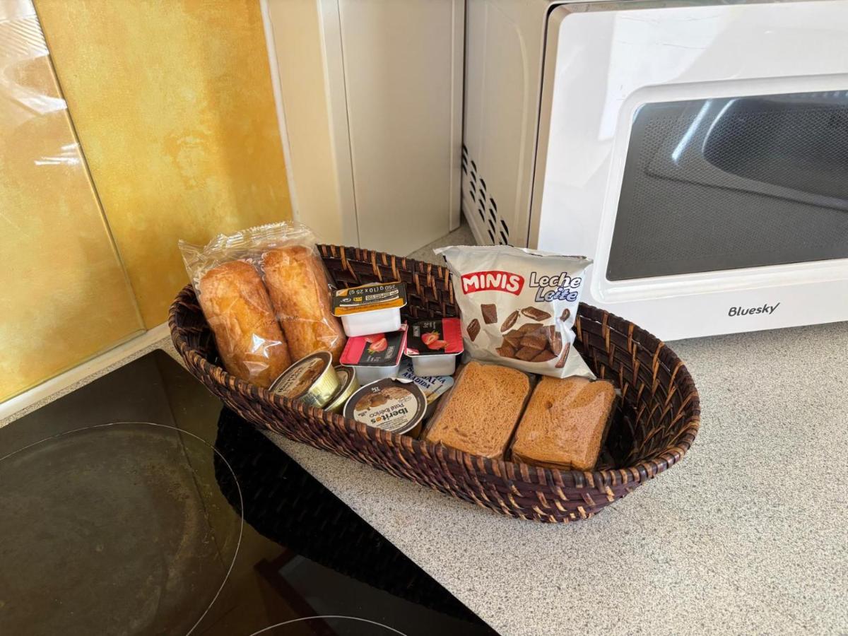 Casa Venus - con jardín y piscina - B&B Alcalá de Guadaira