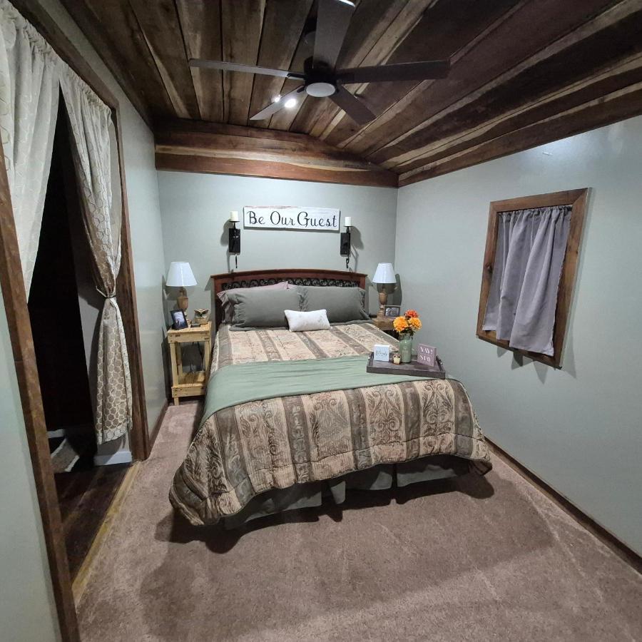 Camera Singola con Bagno Privato