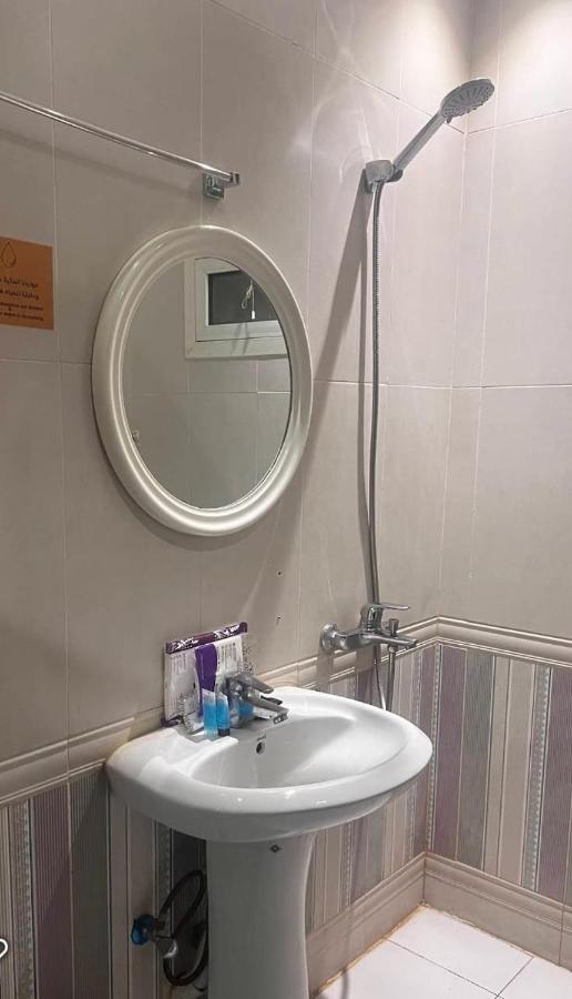 ركن ازدان للشقق المخدومة 1 - Bed and Breakfast Riyad