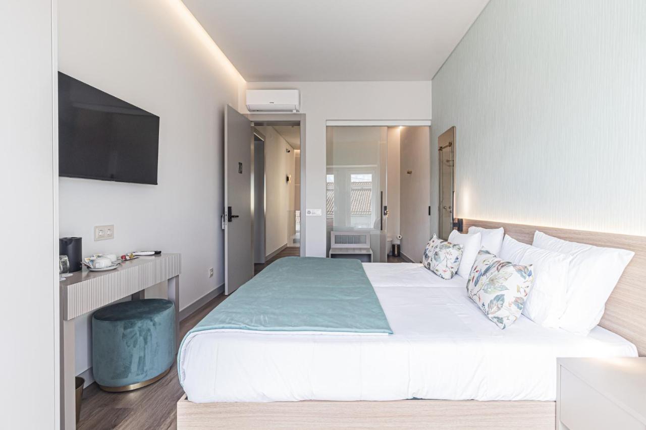 Double or Twin Room with Balcony