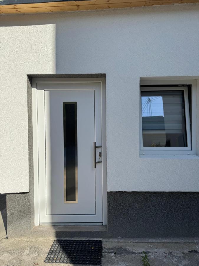 Cozy & stylish flat in Frankfurt, easy access to Messe & city centre - B&B Frankfurt am Main