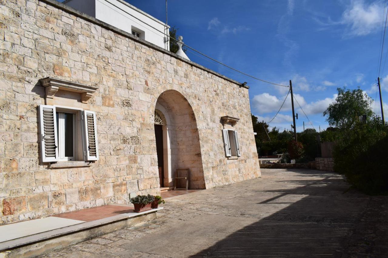 trulli annina con piscina - B&B Locorotondo