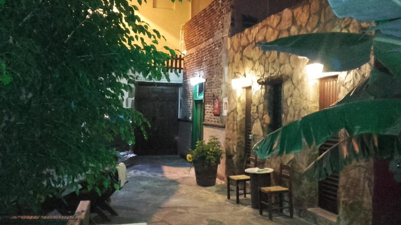 La Piedra Viva Agüimes , Siete hermanos - B&B Agüimes