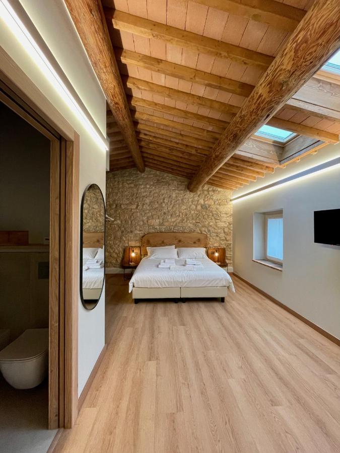 Large Double or Twin Room