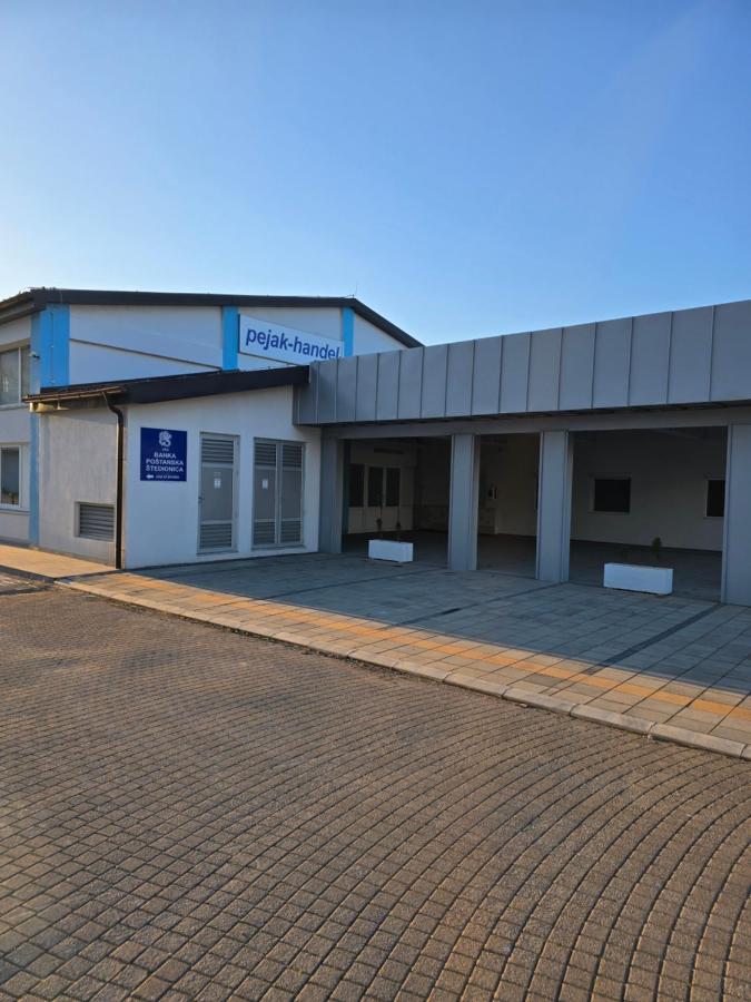 Studio apartmani Banja Koviljaca - B&B Banja Koviljača