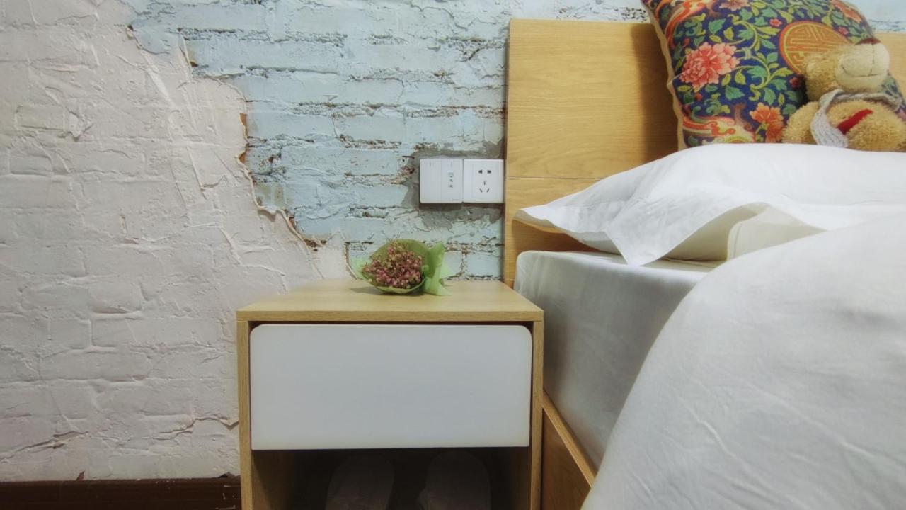 Single Room with Private Bathroom