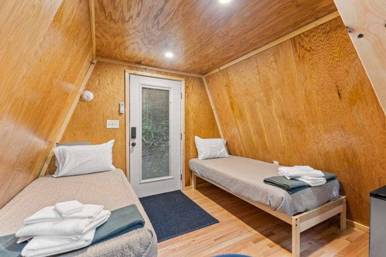 The Overlook - Camping Cabin Retreat in RRG KY - Chambres d'hôtes Rogers