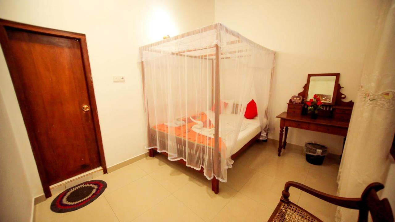 Basic Double Room