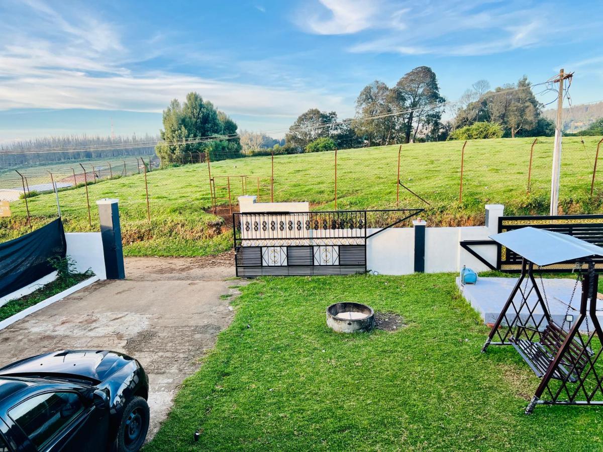 Teyt Castle - Ooty - Nilgiris - B&B Udhagamandalam