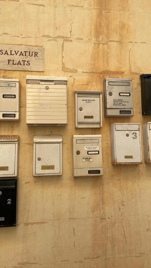 Bright and Airy Flat in Marsalforn, Gozo - B&B Marsalforn