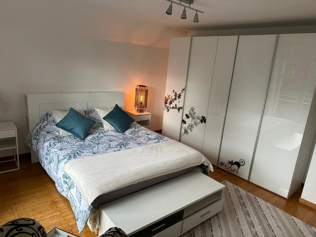 Double Room with Pool View