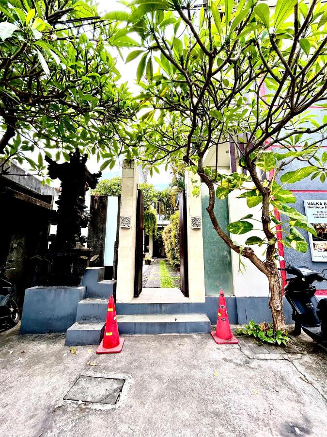 Room Valka Bali Seminyak - B&B Seminyak
