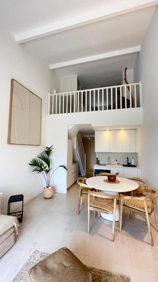 DUPLEX VUE MER Bord de plage Dernier étage - B&B Gassin