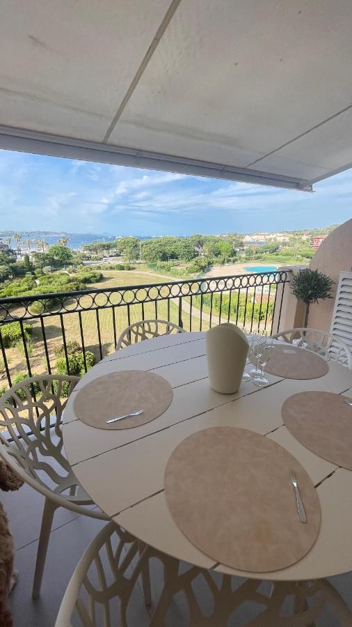 DUPLEX VUE MER Bord de plage Dernier étage - B&B Gassin