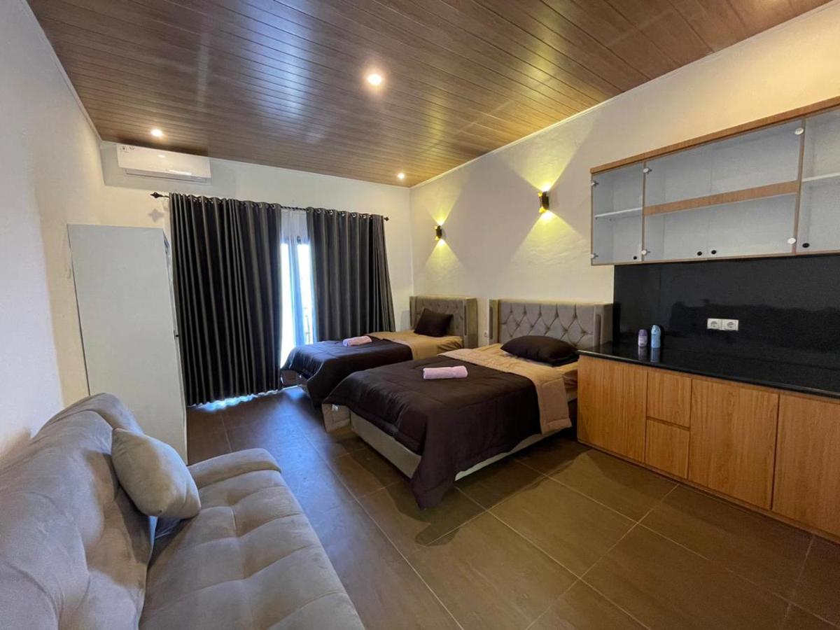 Camera Doppia con Letti Singoli