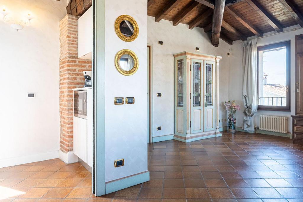 SWEETHOME ARENA VIEW - con parcheggio - B&B Verona