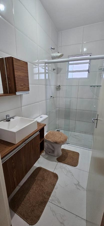 Sobrado em condomínio próximo ao Shopping - Ferienwohnung Caraguatatuba