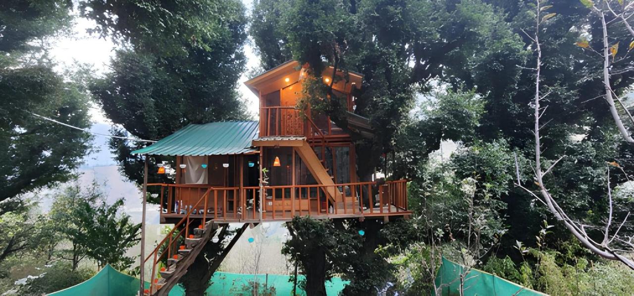 Junior Suite with Balcony