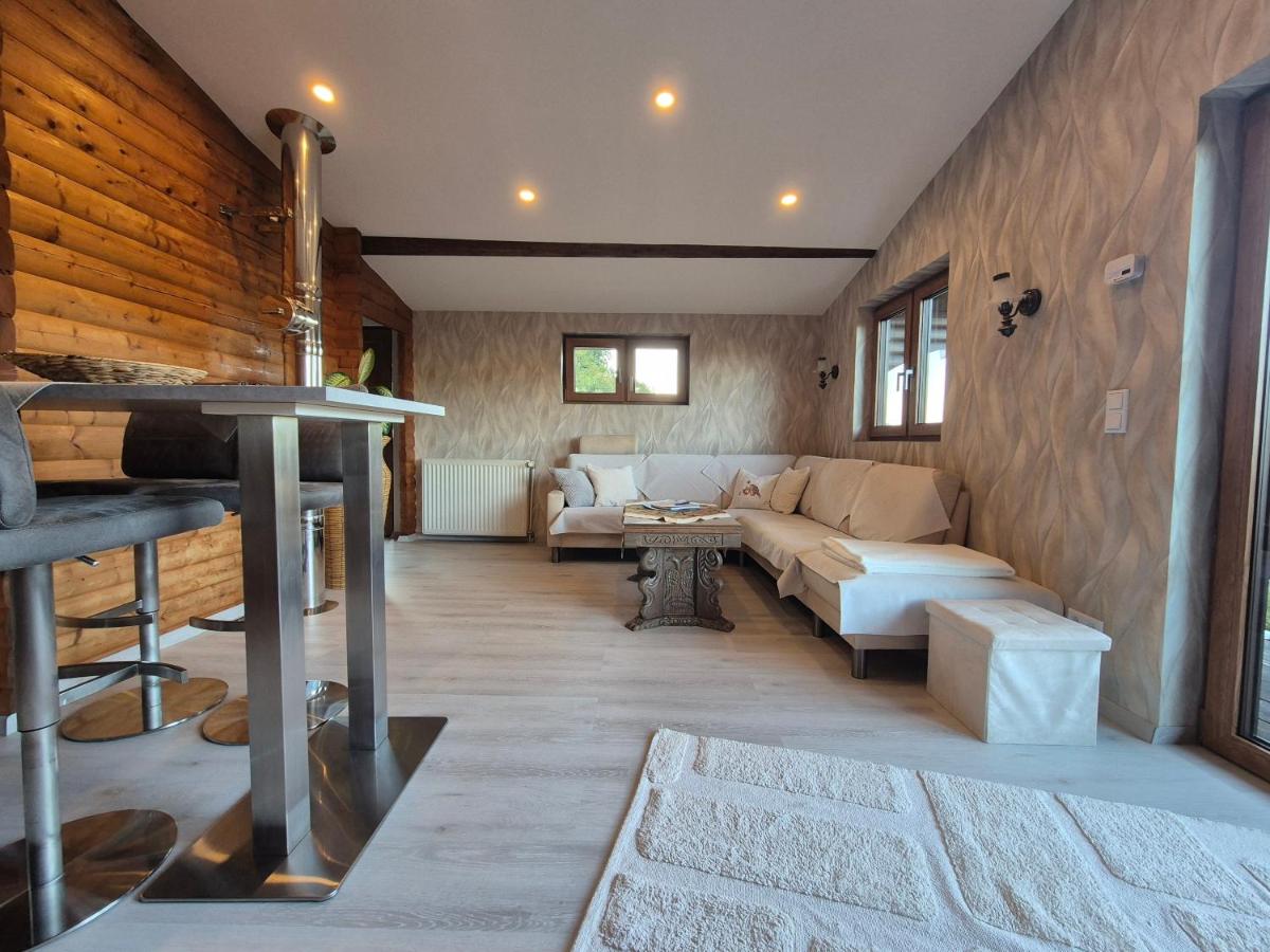 Ferienhaus Sauerbléck - Chambres d’hôtes Steinheim