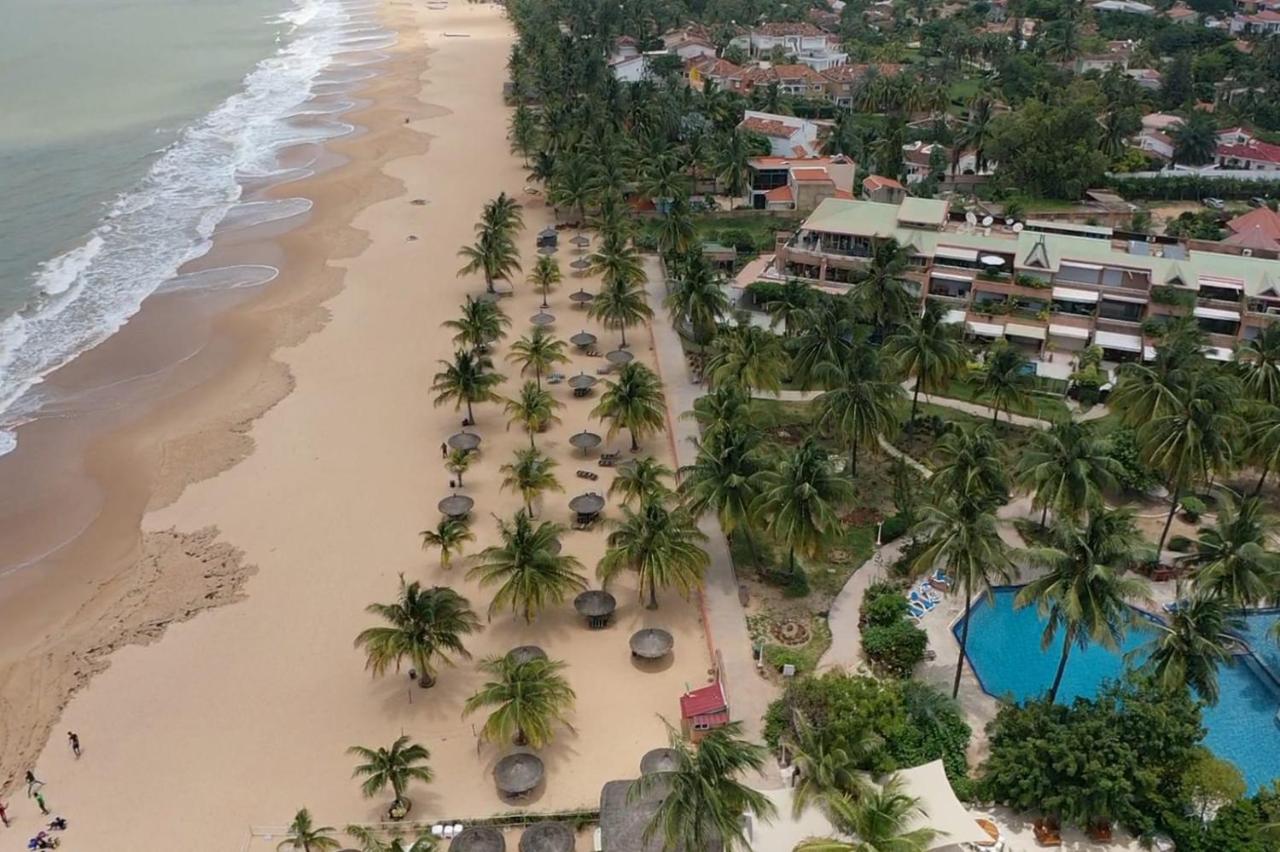 Villa bord de mer avec piscine - Chambres d’hôtes Sali Tapé