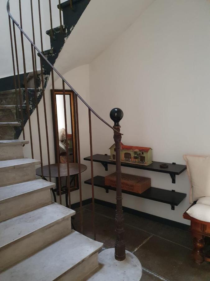 Maison traditionnelle au cœur d'un village typique à 30 mn de la mer - B&B Junas