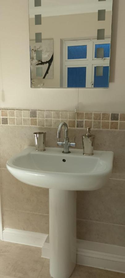 9 Church View - B&B Clapham