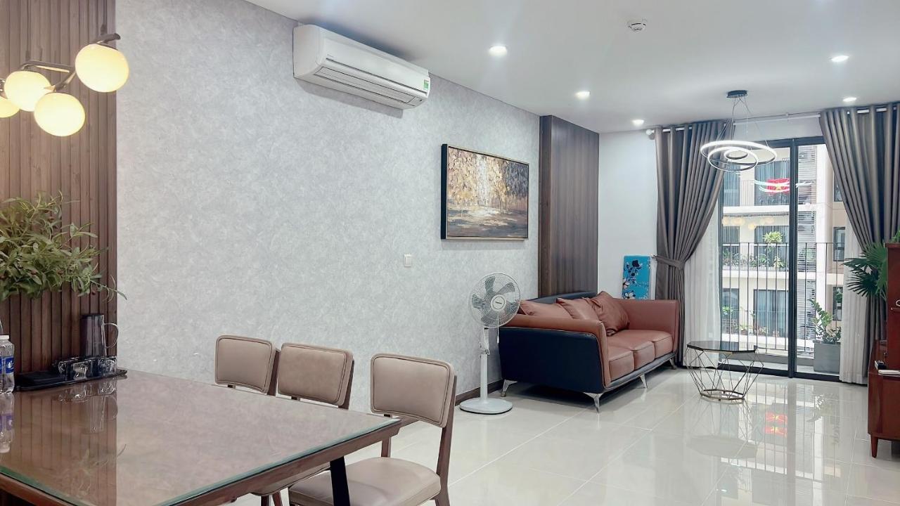 Two-Bedroom Apartment with Garden View