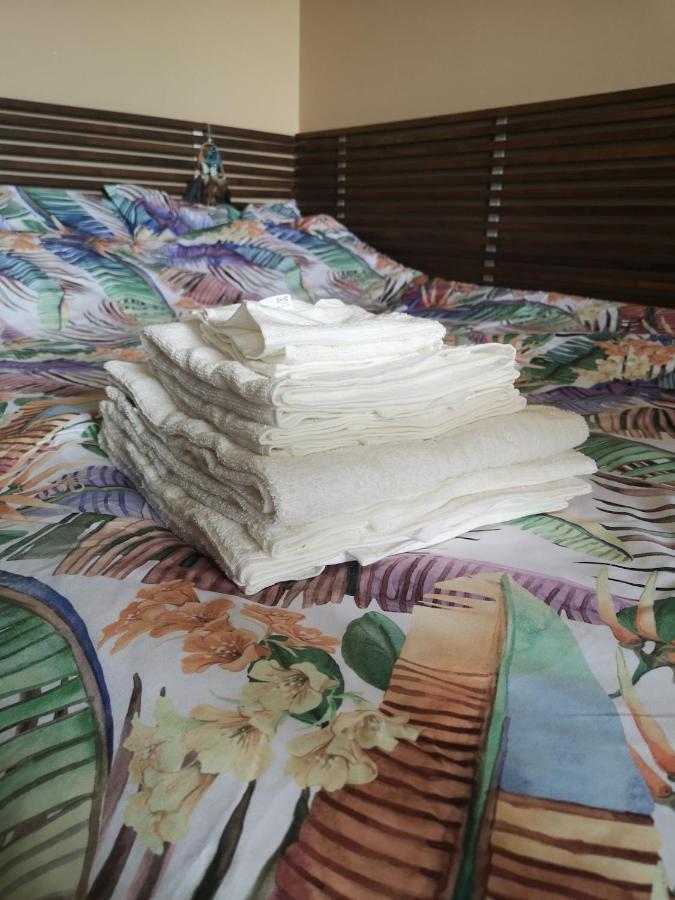 Bielany Residence Apartment & Parking - Bed and Breakfast Warschau